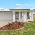 $600 P/W. AVAILABLE 27/3/2024. SPACIOUS 4 BEDROOM FAMILY HOME WITH OPEN KITCHEN LIVING AND SEPARATE FAMILY ROOM. GOOD SIZE BEDROOMS. SHORT DRIVE TO SHOPS AND SCHOOLS.